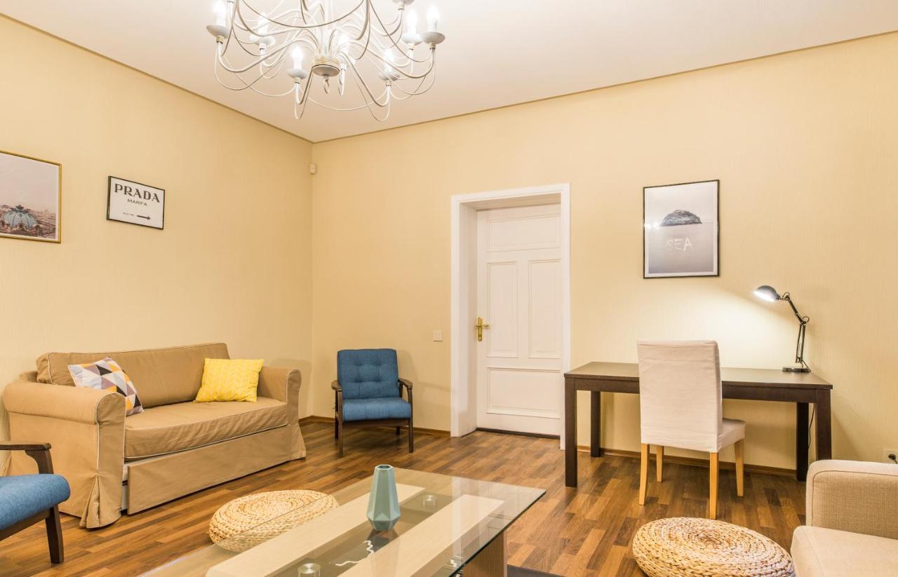 Charming Spacious 3 Bedroom In Old Town Riga Exteriör bild